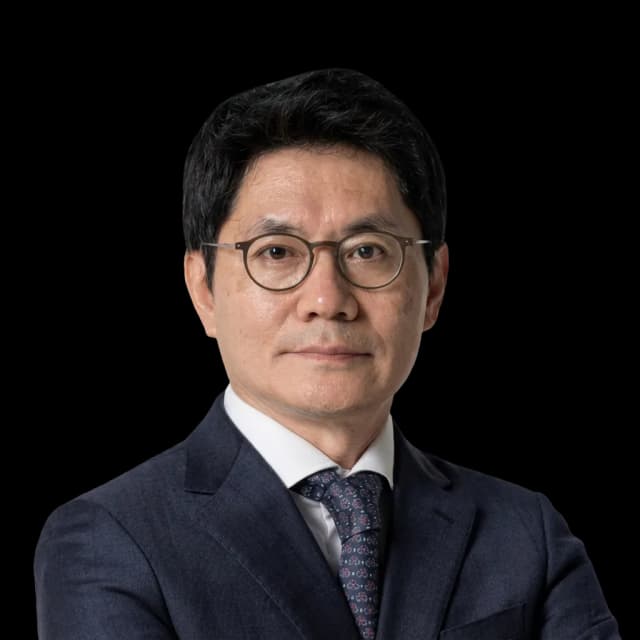 박동균
